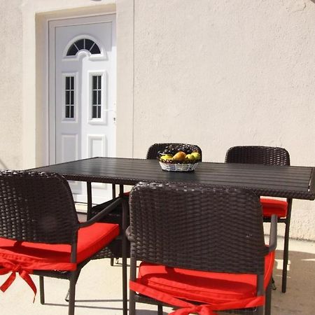 קאבטאט Apartments Dubreta מראה חיצוני תמונה